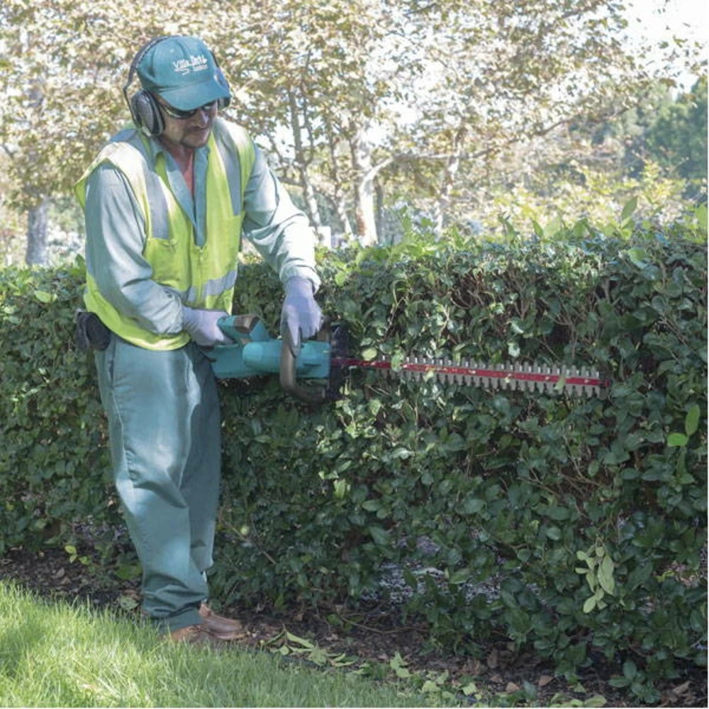 Makita Taille-haie Sans Fil - 36 V Li-ion - 55 Cm - Sans Batterie Ni Chargeur - 5,1 Kg 4 Makita Taille-haie Sans Fil - 36 V Li-ion - 55 Cm - Sans Batterie Ni Chargeur - 5,1 Kg – Image 4