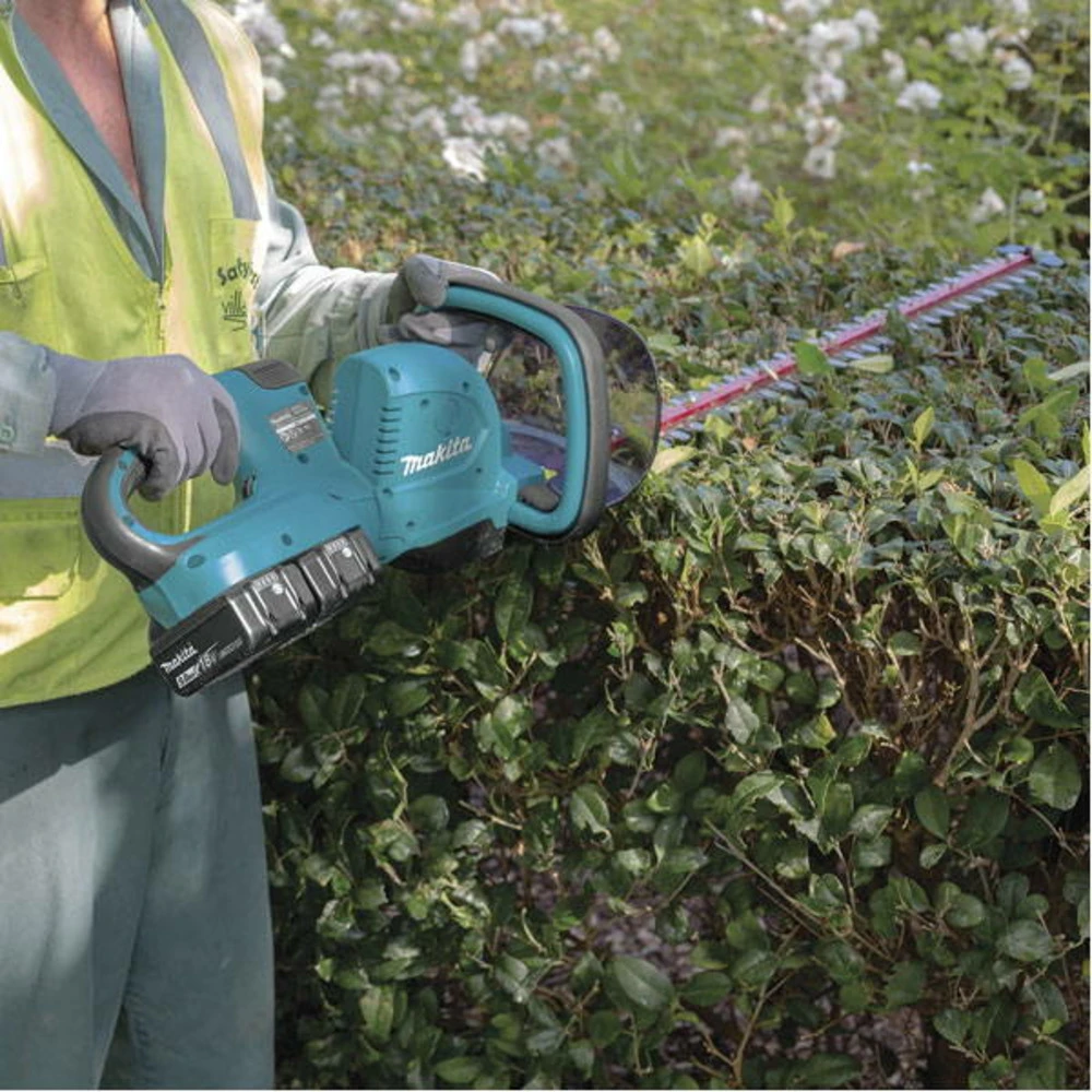 Makita Taille-haie Sans Fil - 36 V Li-ion - 55 Cm - Sans Batterie Ni Chargeur - 5,1 Kg 6 Makita Taille-haie Sans Fil - 36 V Li-ion - 55 Cm - Sans Batterie Ni Chargeur - 5,1 Kg – Image 6