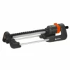 Gardena Arroseur Oscillant Aqua M – Surface 250m² – Portée 18m Max – Résistant Uv Et Gel – Garantie 5 Ans (18702-20)