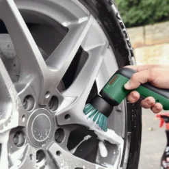 Bosch Brosse De Nettoyage Sans Fil Universalbrush + Acc + Usb -Promos Jardelis Boutique 646daf1a929188.50728037