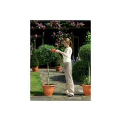 Black & Decker Sculpte Haie - Cisaille à Gazon Black Et Decker - 7,2v - Batterie 1,5ah - Gsl700-qw -Promos Jardelis Boutique 64831c0dce89c6.02080360