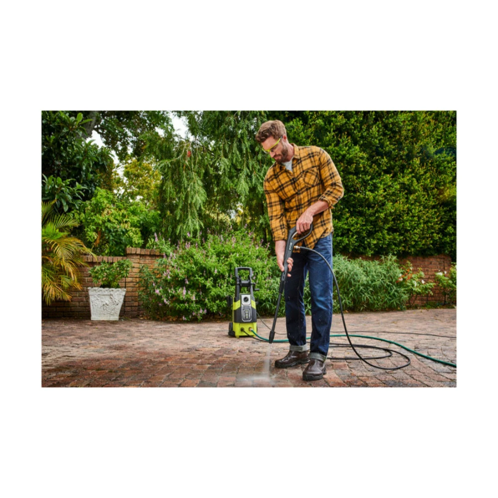 Nettoyeur Haute Pression Ryobi 130 Bars - 1800w - Rpw130xrbb 2 Nettoyeur Haute Pression Ryobi 130 Bars - 1800w - Rpw130xrbb – Image 2