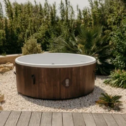 COCO SPA HELSINKI Spa Gonflable | 180 Cm De Diamètre | 1100 Litres | Moteur 2040 W | Jusqu'à 6 Personnes | Massage 140 Jets -Promos Jardelis Boutique 9498604fd996aeb5